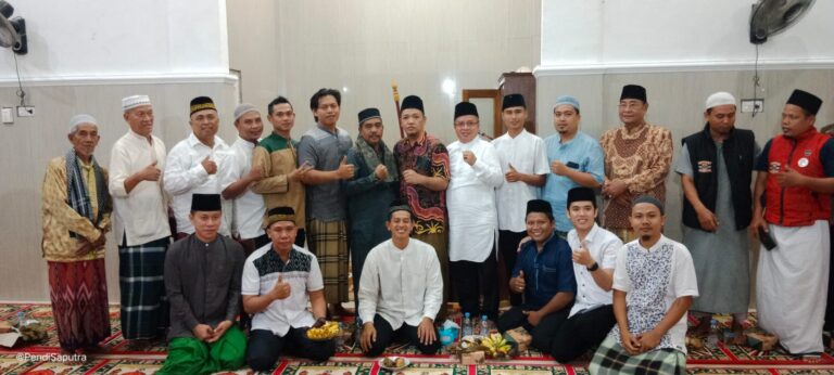 Warga Villa Bukit Indah Peringati Isra Miraj