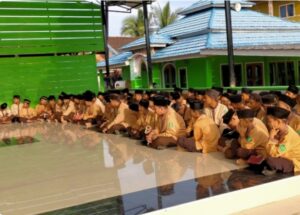 MTs Azizah Sungai Dua Rutin Terapkan Kegiatan Positif