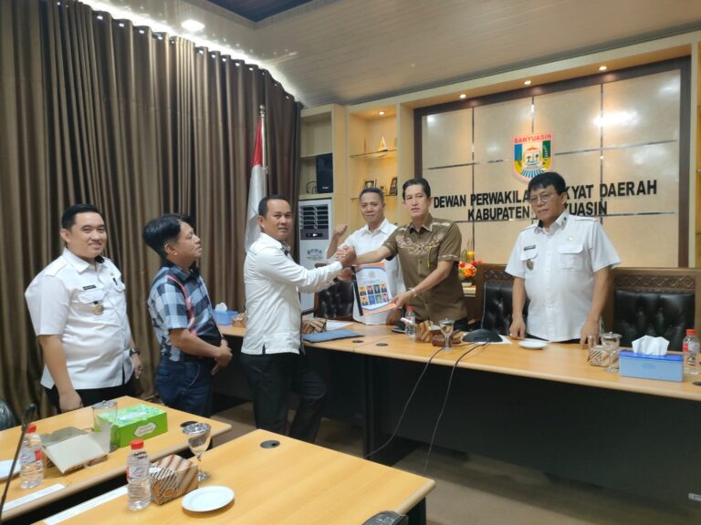 Pimpinan Dewan Terima Hasil Reses 45 Anggota DPRD Banyuasin