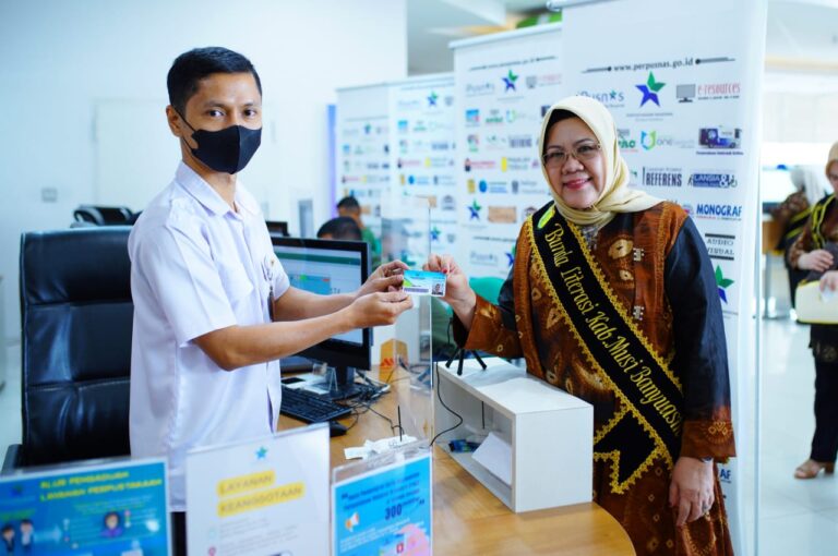 Tingkatkan Minat Baca, Pj Bunda Literasi Asna Aini Sambangi Perpusnas