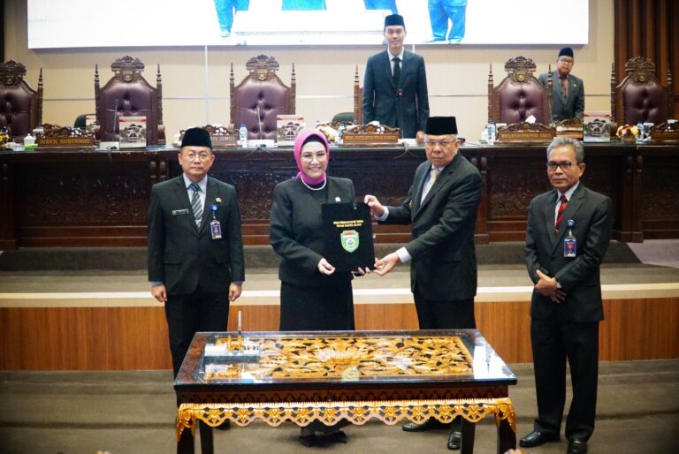 Eksekutif-Legislatif Sumsel Sepakat Pembahasan Empat Raperda Diperpanjang 