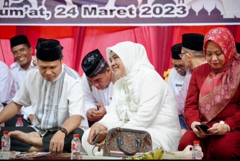 Dua Anggota DPRD Banyuasin Safari Ramadhan di Muara Sugihan