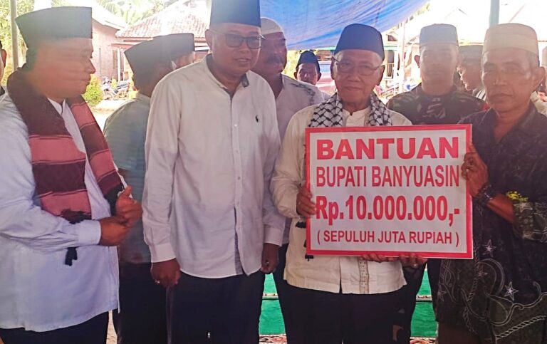 Anggota DPRD Banyuasin Arisalahari Hadiri Safari Ramadhan di Saleh Mulya