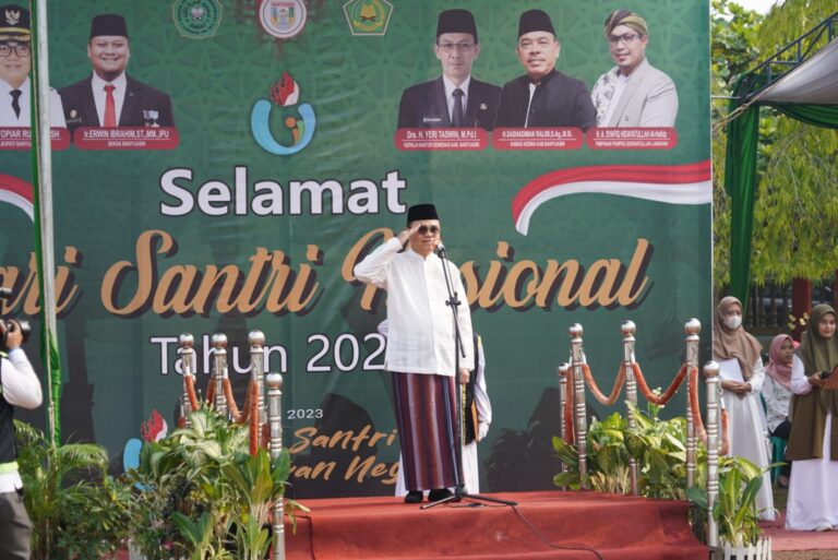 Upacara Hari Santri 2023, Pj Bupati Banyuasin Ajak Santri Jihad Jayakan Negeri