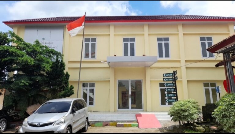 Gedung Puskesmas Pangkalan Balai Tampil Megah