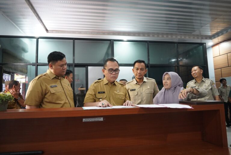 Pasca Libur Lebaran, Pj Bupati Banyuasin Sidak Instansi Pelayanan Publik