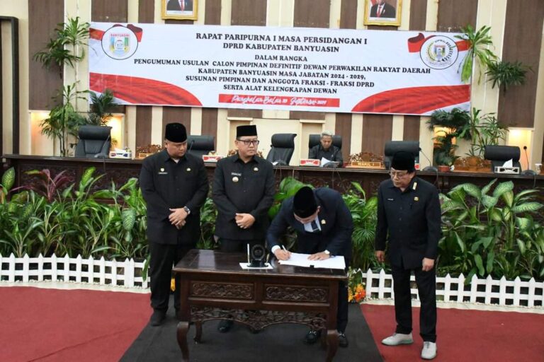 Rapat Paripurna DPRD Banyuasin Umumkan Pimpinan Definitif Masa Jabatan 2024-2029