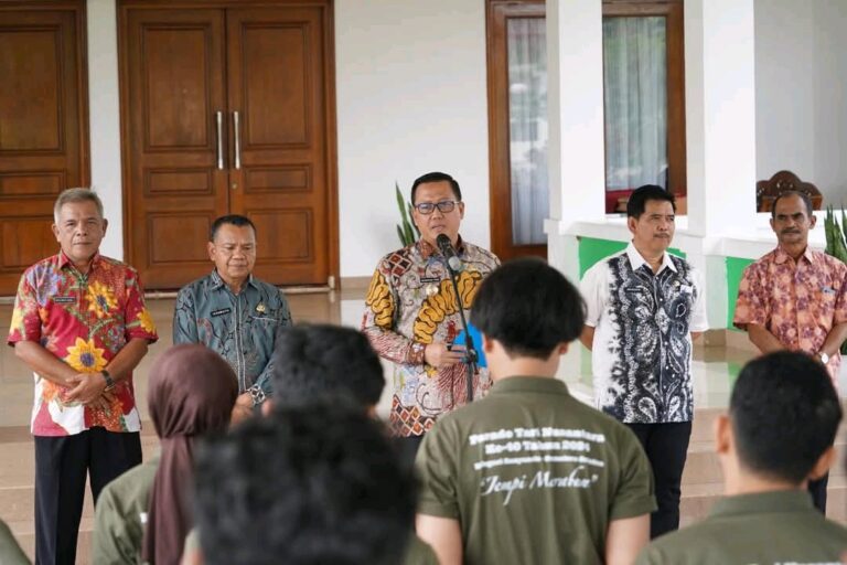 Pj Bupati Lepas Peserta Festival Tari Nusantara