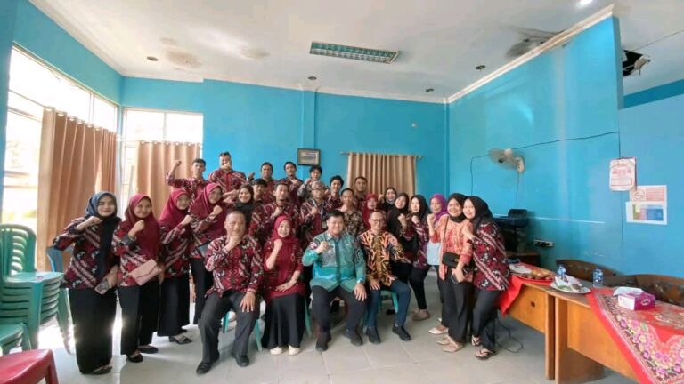 Sekda Minta Direktur dan Jajaran Harus Semangat Mencari Investor