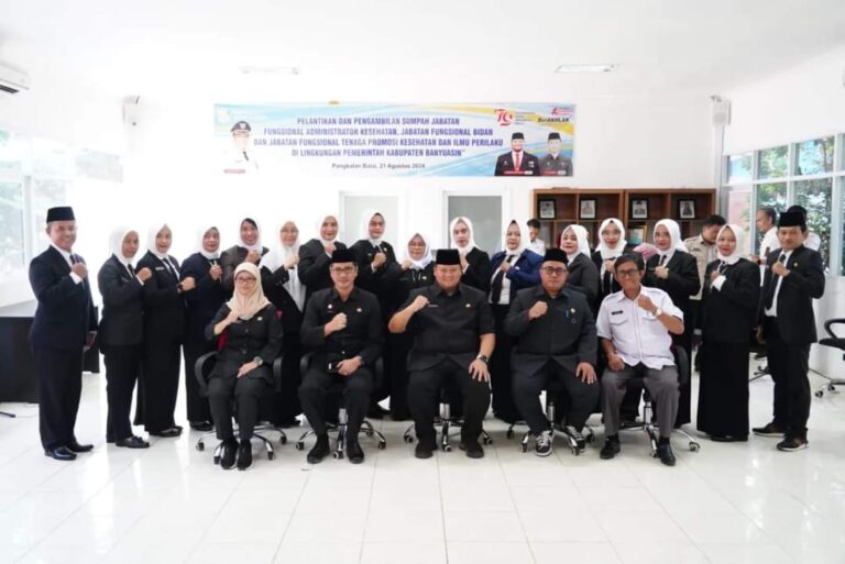 Sekda Banyuasin Kukuhkan 16 Penjabat Fungsional Kesehatan