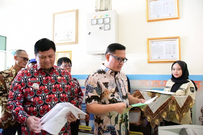 Pemkab Banyuasin Lakukan Pemusnahan Arsip Usia 10 Tahun untuk Tingkatkan Tata Kelola