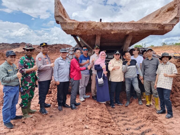Tanggul Jebol di Pit 2A PT BCM, Bupati Askolani Turun Langsung ke Lokasi, Tegaskan Komitmen Penyelesaian Damai