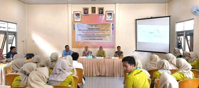 Kadinkes Banyuasin dan Tim TPCB Lakukan Kunjungan ke Puskesmas Sungsang