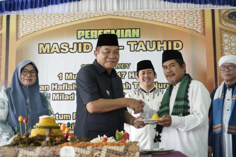 Bupati Muba Resmikan Masjid At-Tauhid dan Peringati 1 Muharram serta Milad ke-16 TPA Nurul Ilmi Desa Sungai Angit
