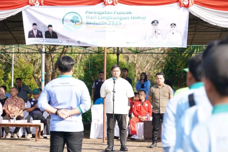 Kurangi Polusi Plastik, Sekda Banyuasin Mengajak Masyarakat Ubah Sampah Menjadi Barang Bernilai