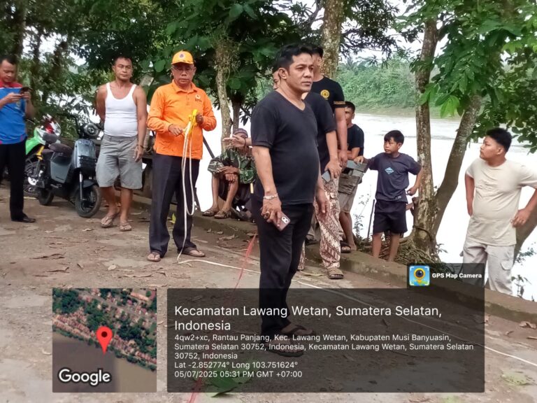 Tim Pemkab Muba Lakukan Kaji Cepat Longsor di Rantau Panjang