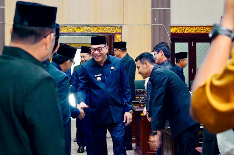 Bupati Toha Sampaikan Jawaban atas Pemandangan Umum Fraksi DPRD Muba