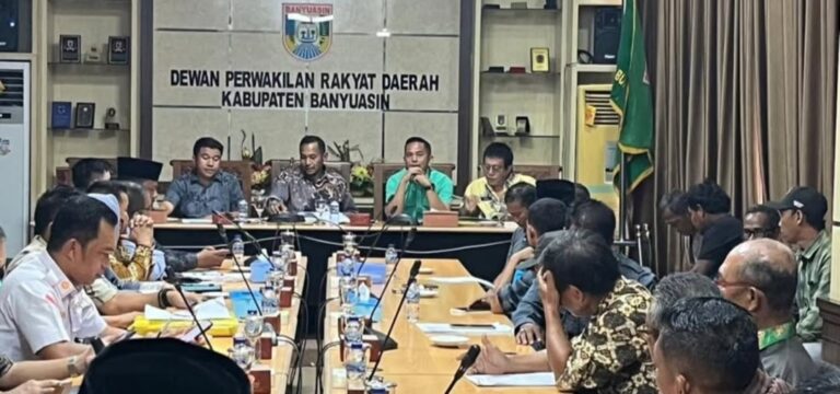 Pimpinan DPRD Banyuasin dan Komisi I, II, III Gelar Rapat Koordinasi Tindaklanjuti Aspirasi Masyarakat Desa Pangkalan Benteng