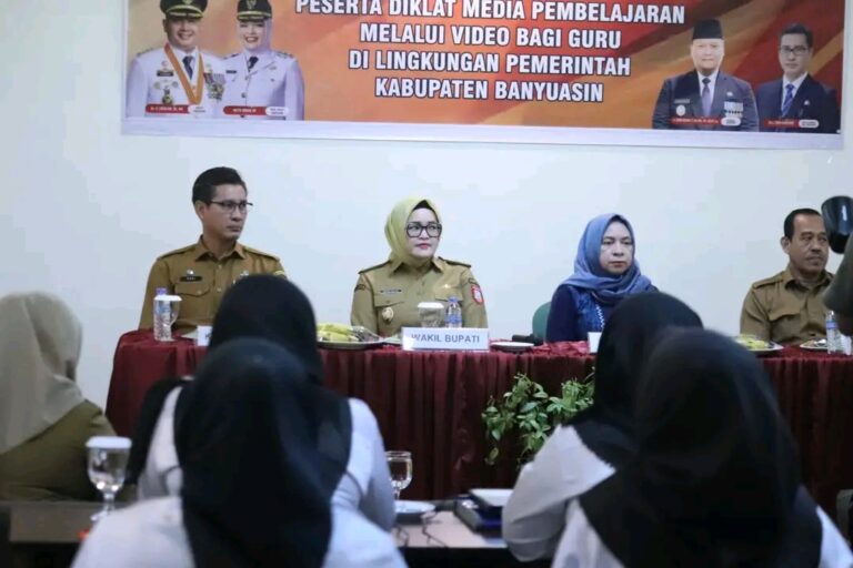 Tingkatkan Kompetensi Guru, Wabup Banyuasin Buka Diklat Media Pembelajaran Melalui Video