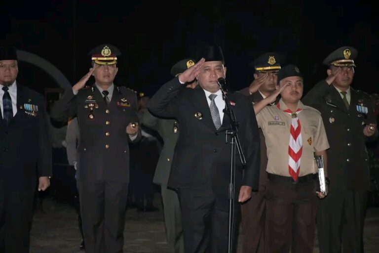 Bupati Banyuasin Pimpinan Apel Kehormatan Renungan Suci dan Ziarah Tahun 2025