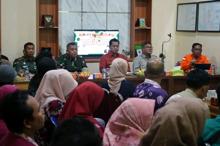 Targetkan Swasembada Pangan, Bupati Askolani Hadiri Rapat Koordinasi Akselerasi Produksi Padi