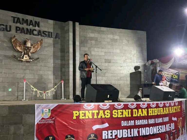 Meriah, Bupati Banyuasin Buka Pentas Seni