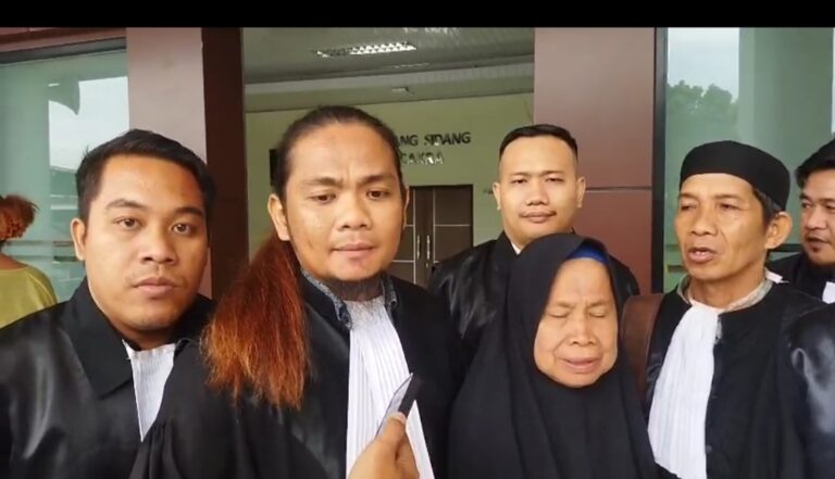 Kuasa Hukum Nenek Ernaini Bakal Gugat Polda Sumsel atas Kerugian Kliennya