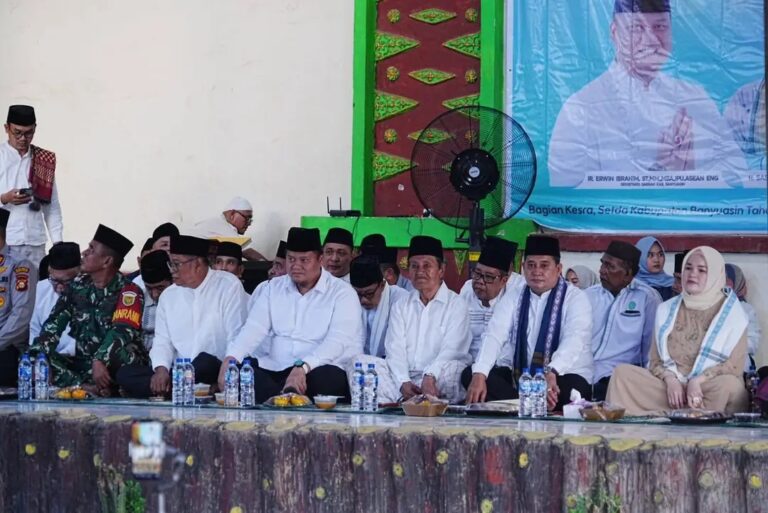 Safari Ramadhan Banyuasin Zona IV, Askolani Serahkan Bantuan dan Pererat Silaturahmi