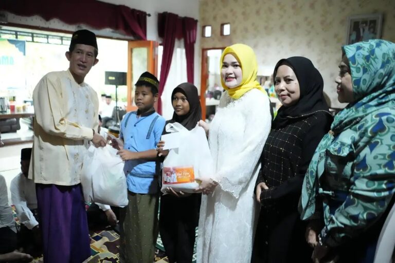 Wakil Bupati Banyuasin Hadiri Buka Puasa Bersama Wakil Ketua II DPRD