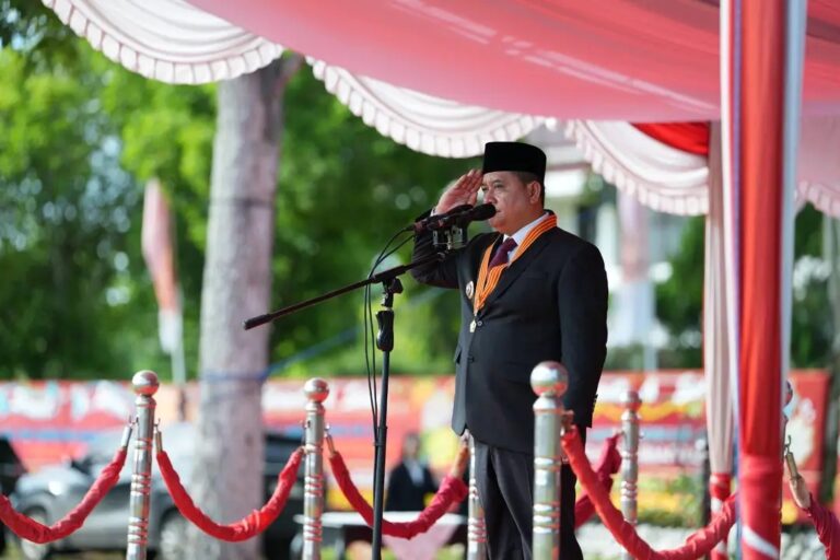 Pimpin Upacara HUT ke-24, Bupati Askolani Ajak Masyarakat Bersinergi Hadapi Tantangan Global
