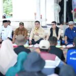 Bupati Banyuasin Bersama Warga Srimulyo Panen Padi Sekaligus Dialog Bareng
