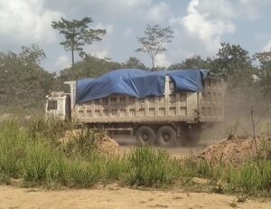 Angkutan Batu Bara PT MMJ Disorot, Warga Pertanyakan Penggunaan Jalan Kabupaten
