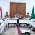 Bupati Askolani Pimpin Mediasi Tuntutan Plasma Tiga Desa ke PTPN 7 Betung Kerawo