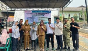 Ratusan Warga Sukamoro Serbu Pengobatan Gratis CSR PT Tirta Fresindo Jaya Plant Banyuasin 